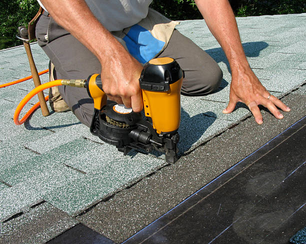 Best Roof Maintenance Services  in Lake Of The Pines, CA